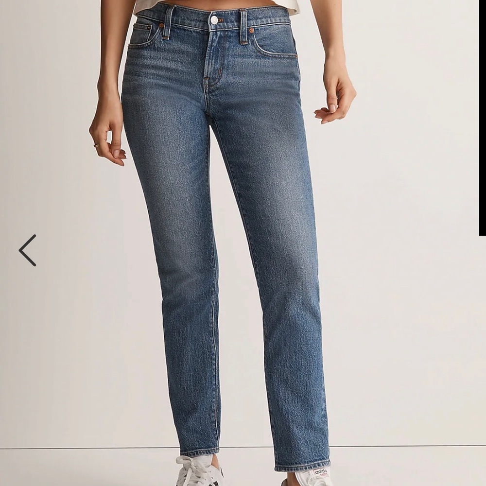 Madewell The Low-Rise Perfect Vintage Jeans-Waist size 25-New Tapered Leg Blue